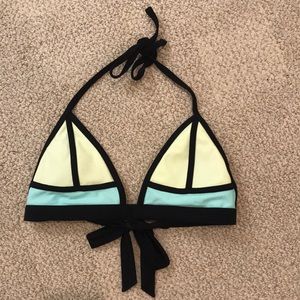Xhilaration Bikini Top Size Small
